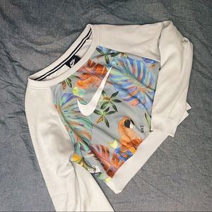 Nike sweatshirt floral activewear XS